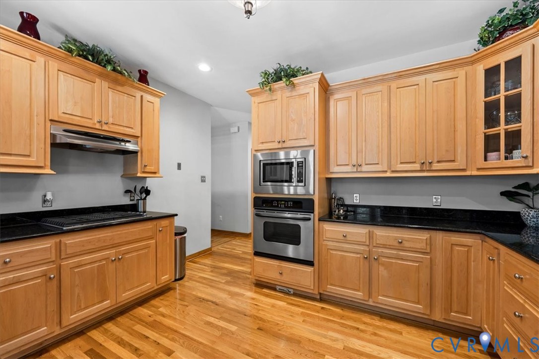 3060 Moyer Road Powhatan, VA 23139 - Photo 26 of 66 Hardwood flooring, stainless steel appliances, bui