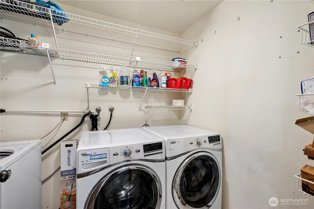 $849,000 | 10122 50th Place West, Mukilteo, WA 98275