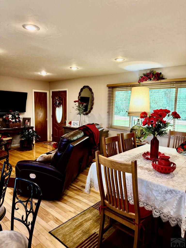 2209 Hillside Road Pueblo, CO 81006 - Photo 7 of 54