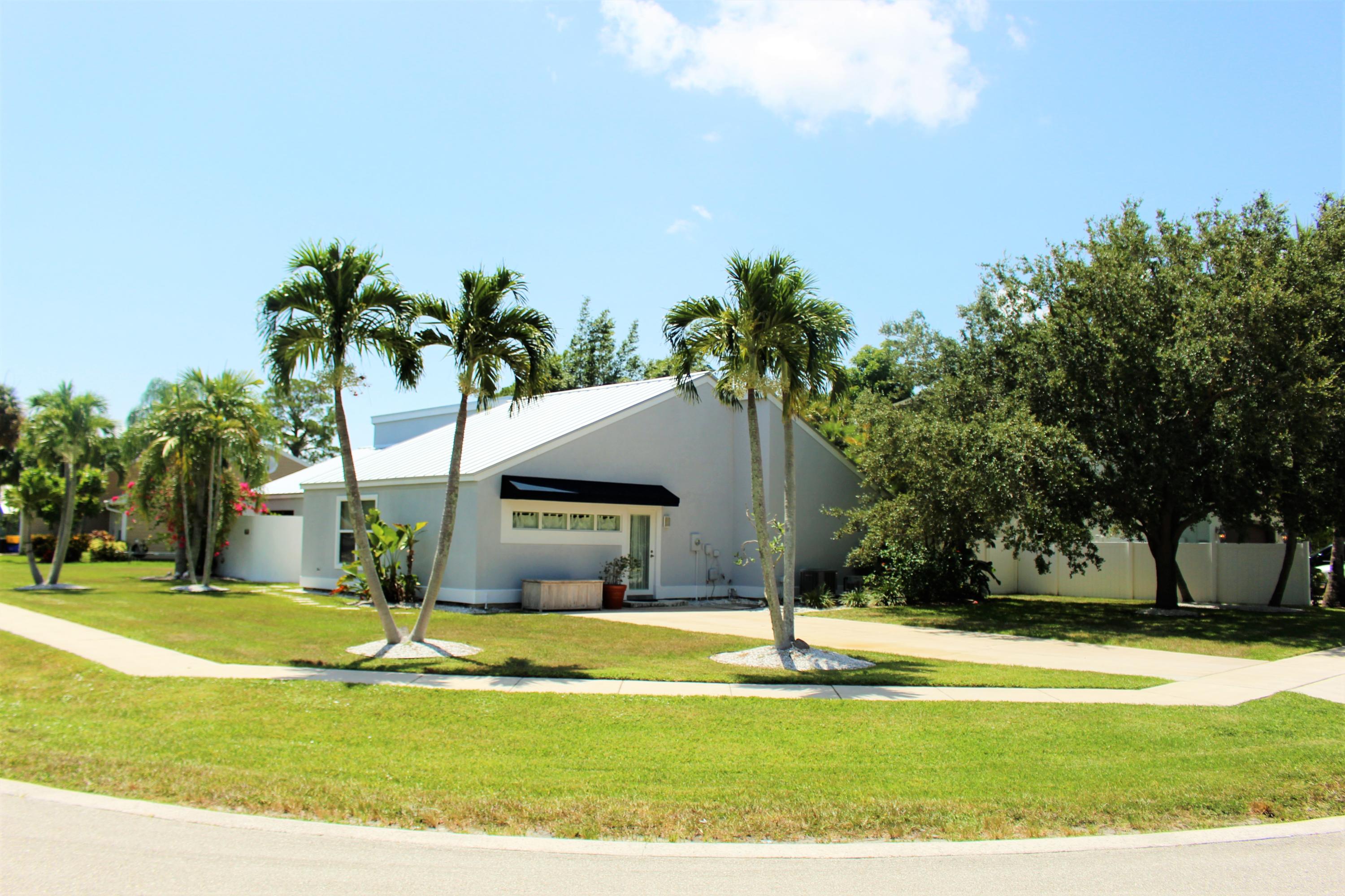 709 Irwin Lane Jupiter, FL 33458 - Photo 2 of 8 Photo B