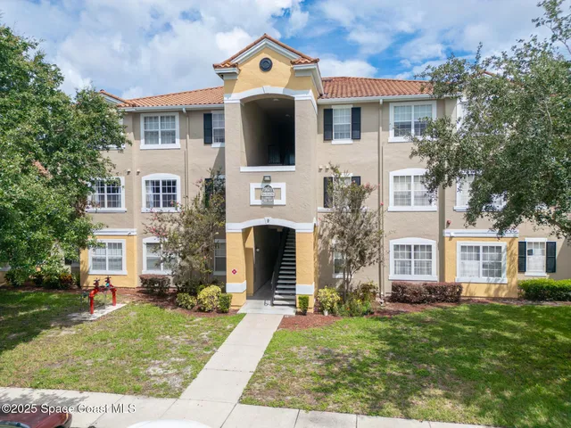 $199,900 | 5673 Star Rush Drive, Unit 106, Melbourne, FL 32940