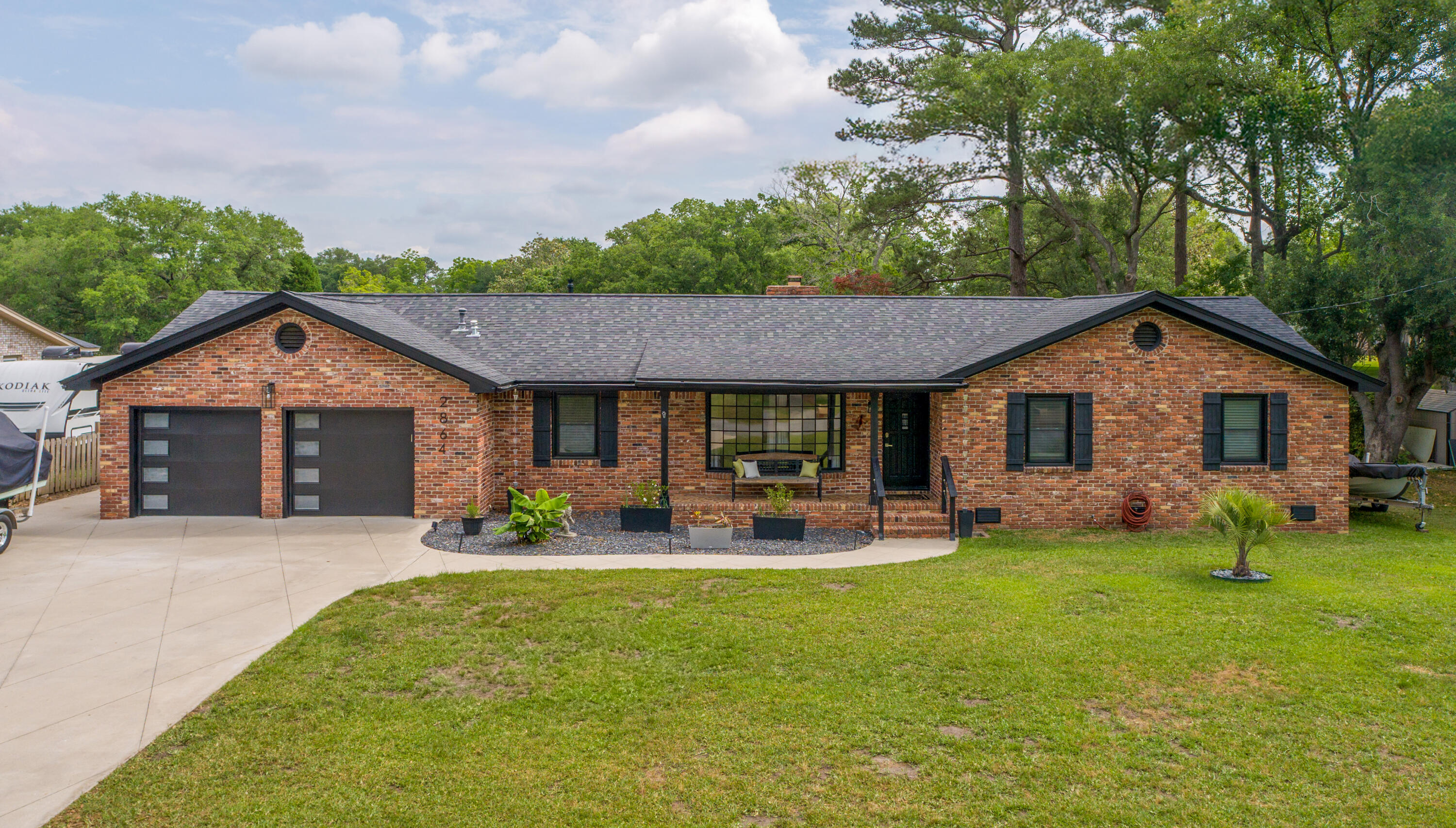 2864 Wofford Road Charleston, SC 29414 - Photo 1 of 29 2865 Wofford Rd_Eterna_Media-2