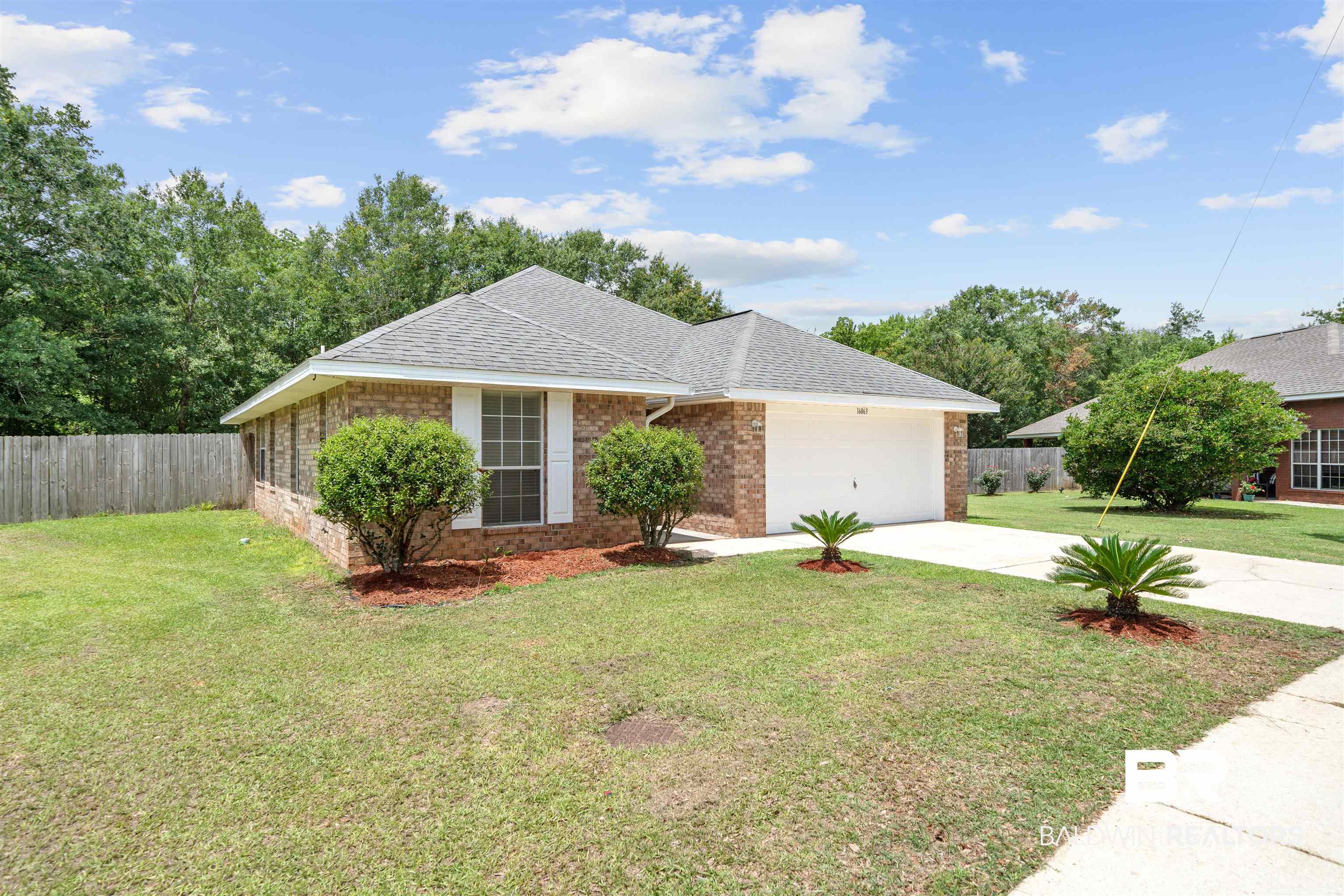 16063 Mansion Street Foley, AL 36535 - Photo 27 of 31 Front of home