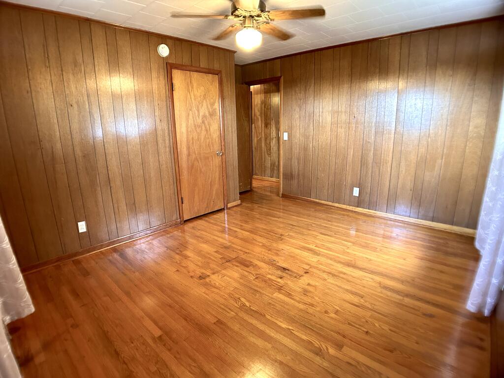 1081 Fire Tower Road Honaker, VA 24260 - Photo 21 of 34 Gallery Image 21