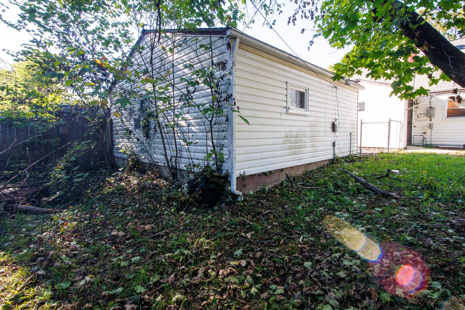 2393 Lindale Road Columbus, OH 43224 - Photo 7 of 42 2393 Lindale-7