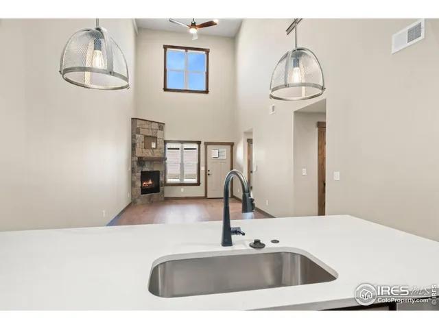 a close view of sink and tap