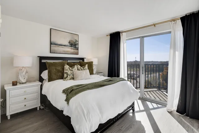 $212,000 | 655 Riverside Drive, Unit 708A, Memphis, TN 38103