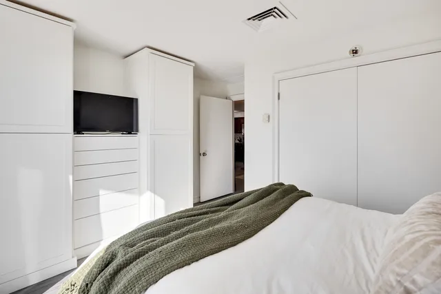 $212,000 | 655 Riverside Drive, Unit 708A, Memphis, TN 38103