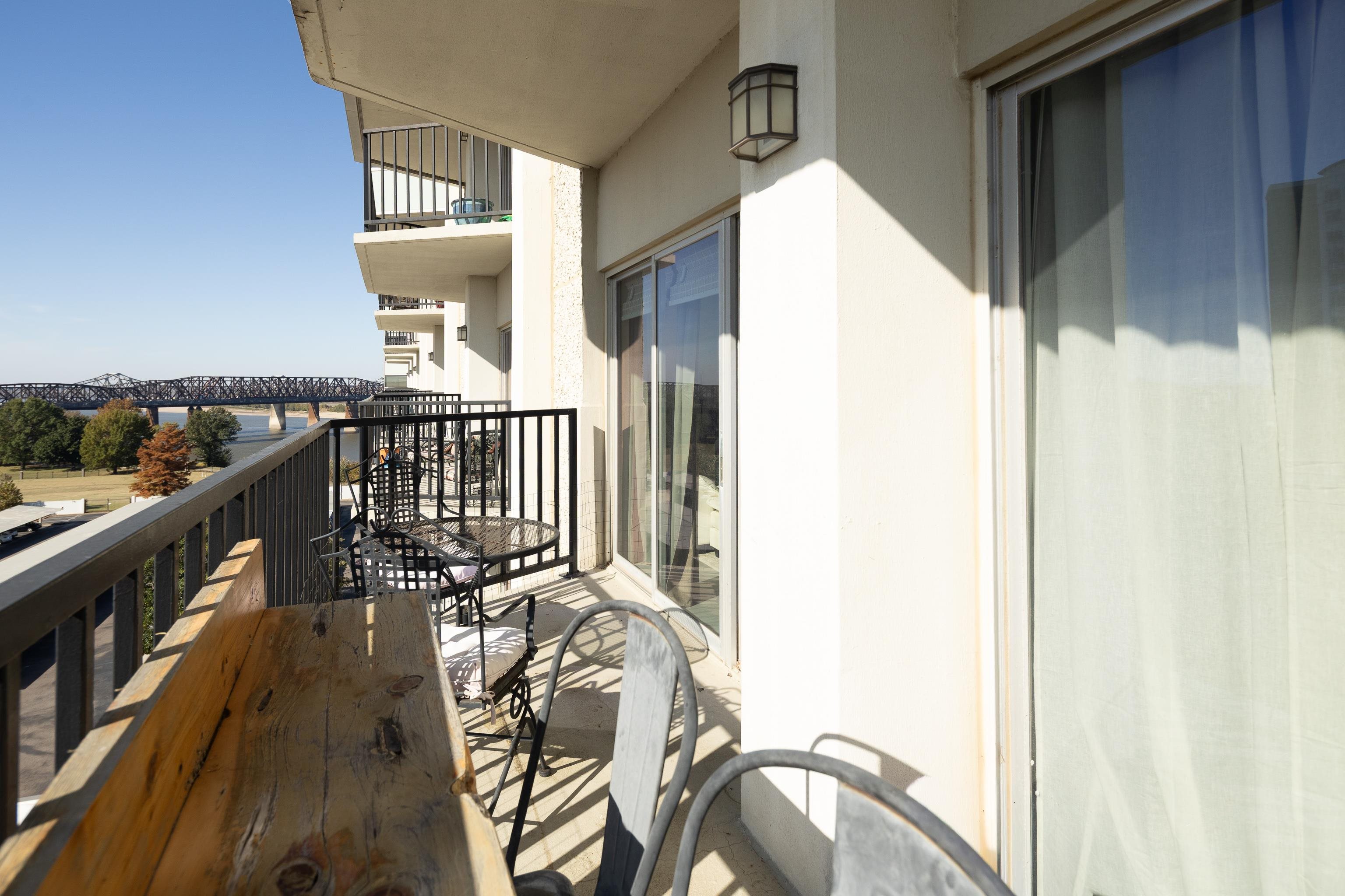655 Riverside Drive, Unit 708A Memphis, TN 38103 - Photo 22 of 30 a view of balcony with wooden floor