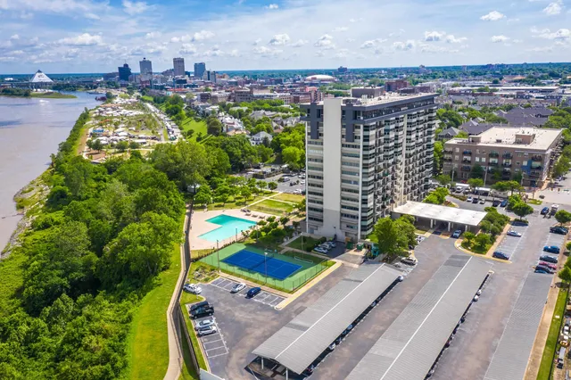 $212,000 | 655 Riverside Drive, Unit 708A, Memphis, TN 38103