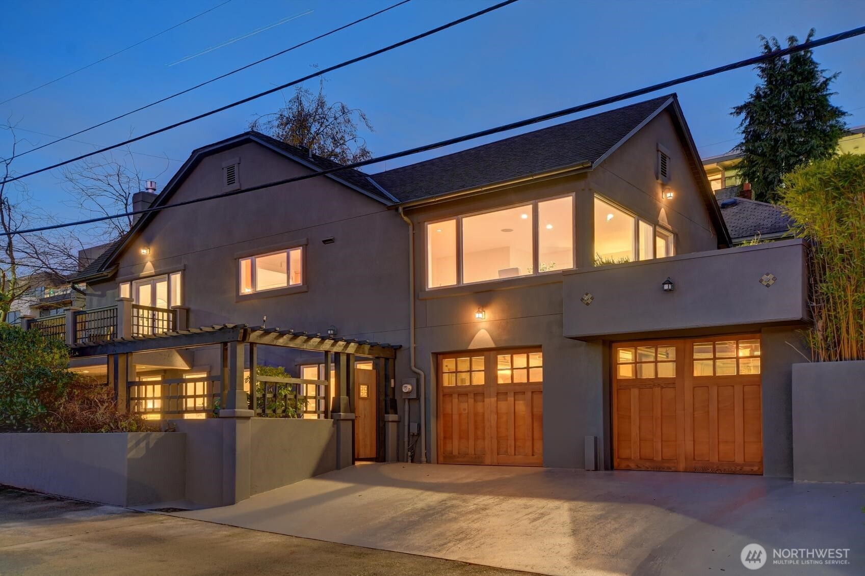 121 East Edgar Street Seattle, WA 98102 - Photo 1 of 40