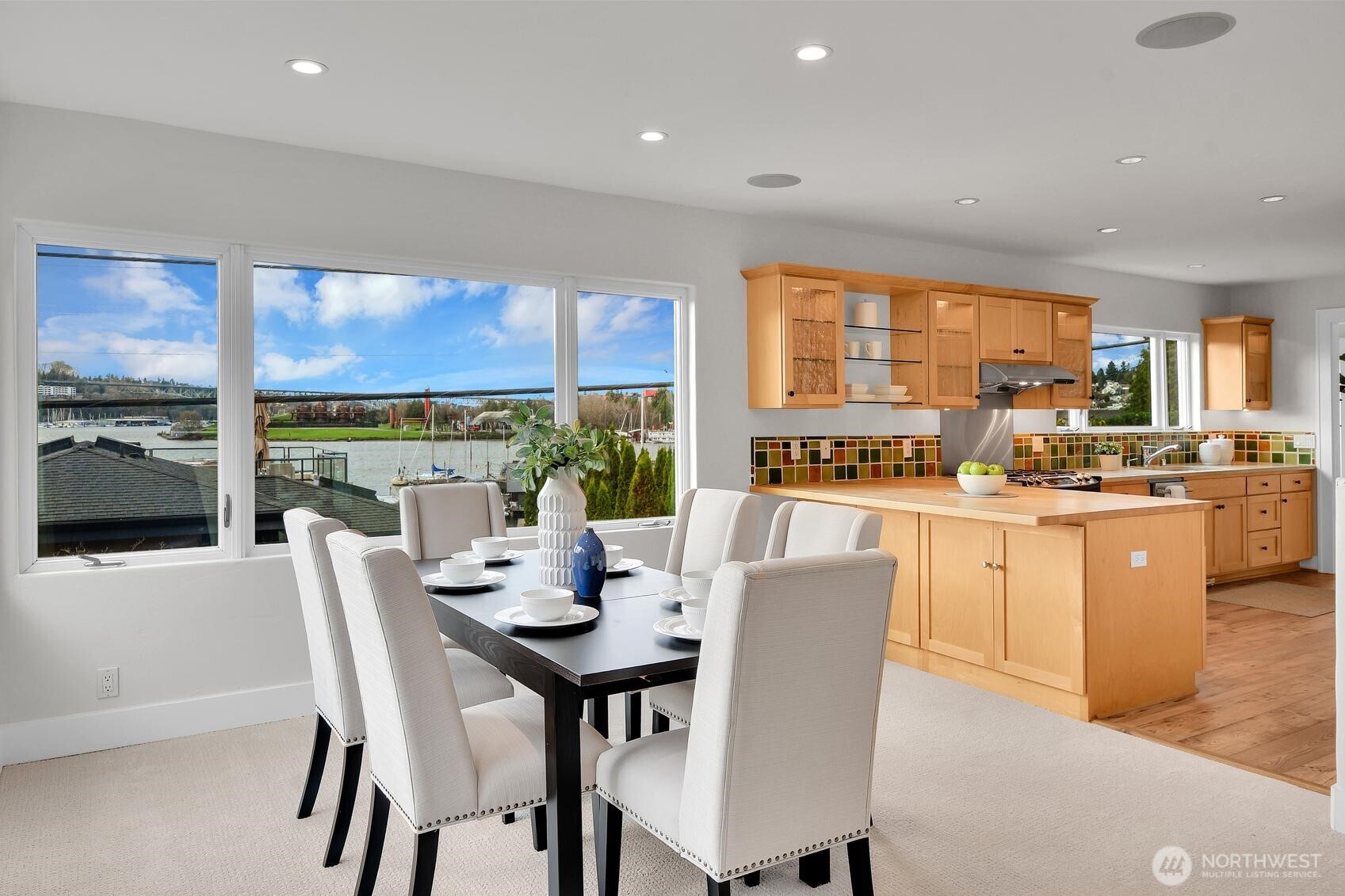 121 East Edgar Street Seattle, WA 98102 - Photo 23 of 40