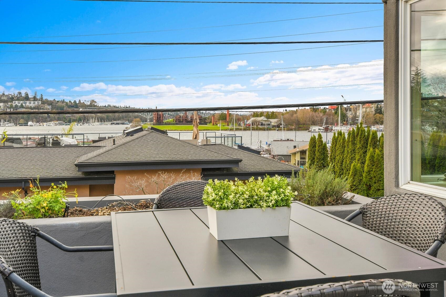 121 East Edgar Street Seattle, WA 98102 - Photo 24 of 40