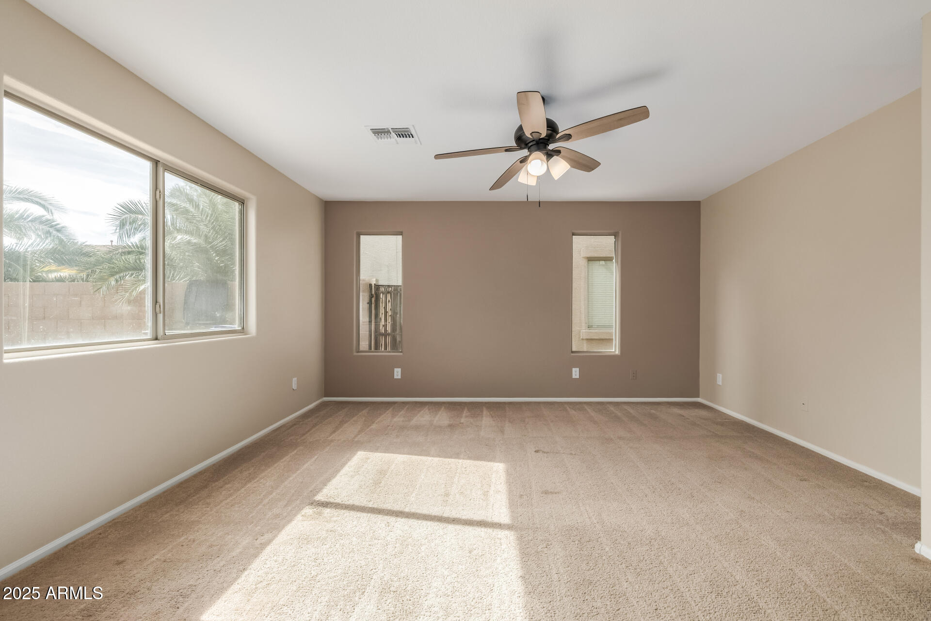 1089 Mountain View Road San Tan Valley, AZ 85143 - Photo 8 of 41 08 Family Room