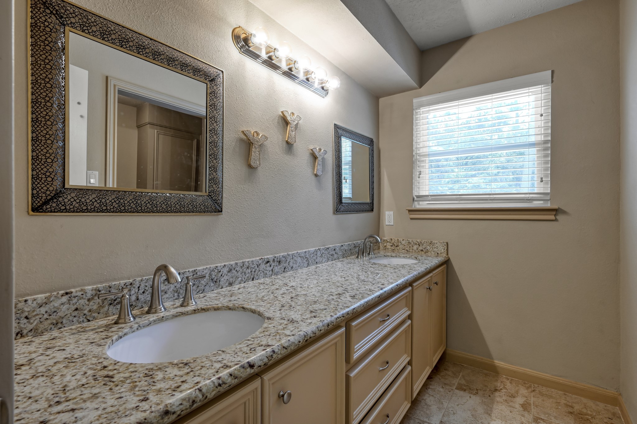 6107 Craigway Road Spring, TX 77389 - Photo 26 of 49