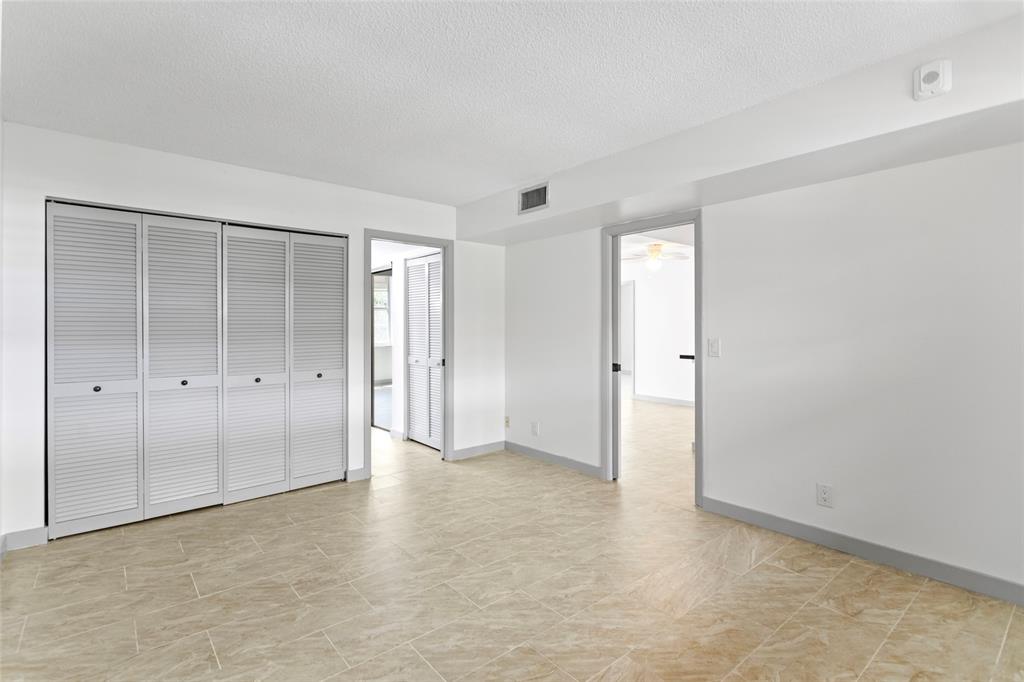 6300 Northwest 2nd Avenue, Unit 405 Boca Raton, FL 33487 - Photo 22 of 37