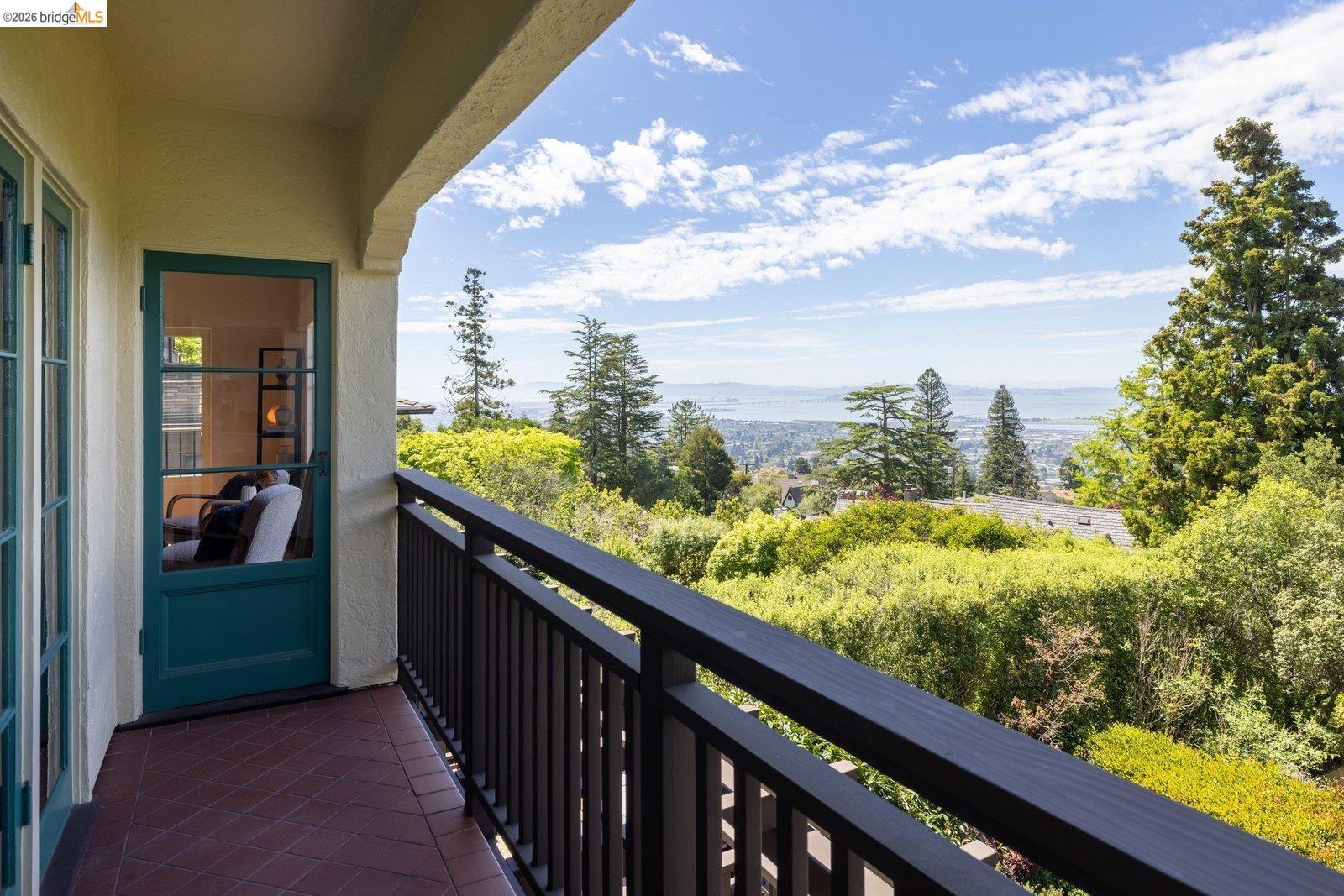 636 Euclid Avenue Berkeley, CA 94708 - Photo 18 of 52