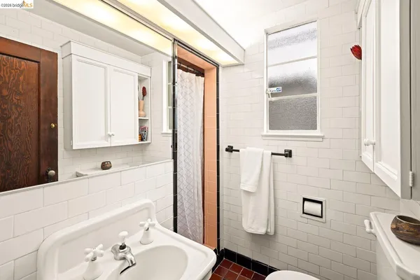 $1,495,000 | 636 Euclid Avenue, Berkeley, CA 94708