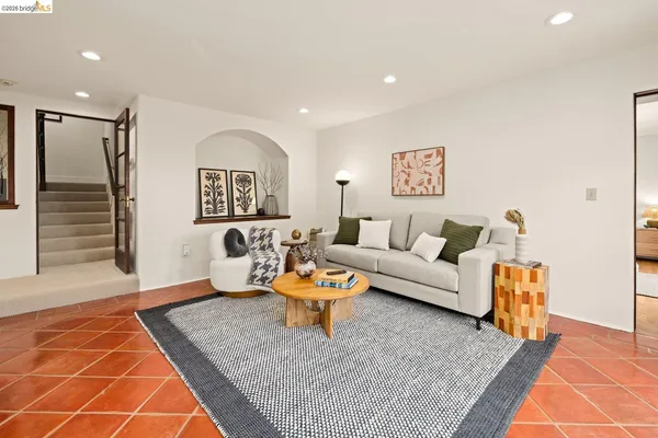 $1,495,000 | 636 Euclid Avenue, Berkeley, CA 94708