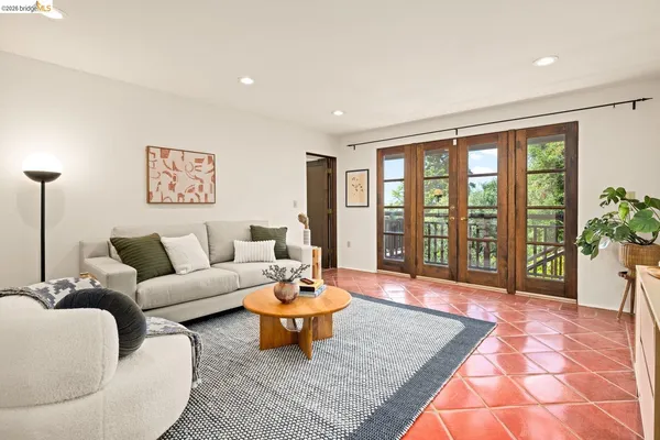 $1,495,000 | 636 Euclid Avenue, Berkeley, CA 94708