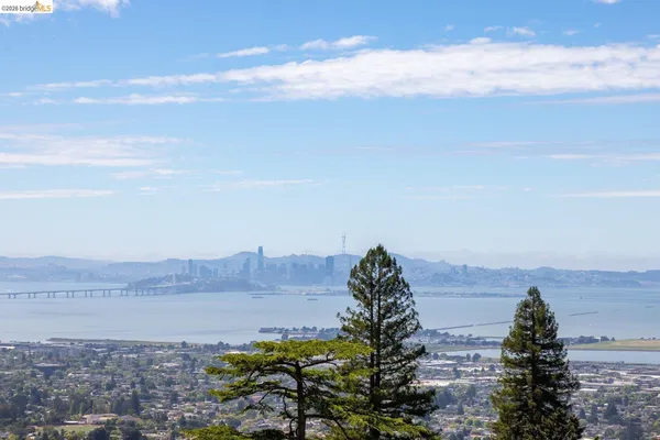 $1,495,000 | 636 Euclid Avenue, Berkeley, CA 94708
