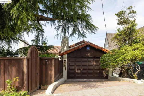 $1,495,000 | 636 Euclid Avenue, Berkeley, CA 94708