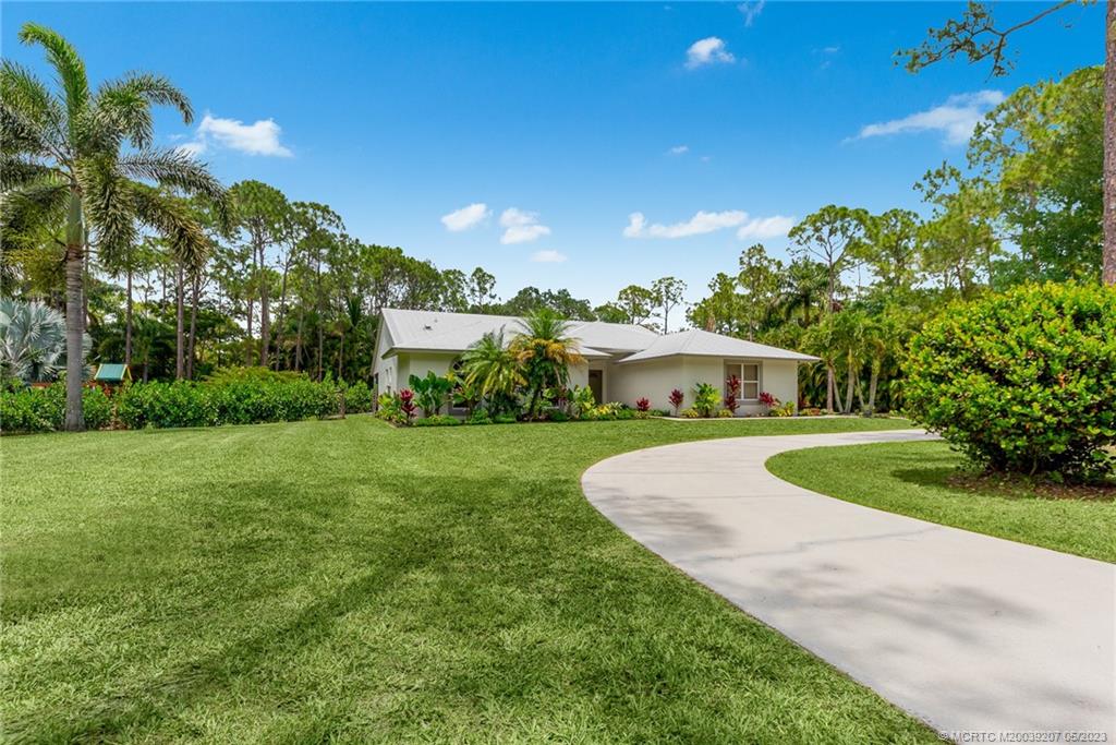 13105 153rd Road North Jupiter, FL 33478 - Photo 7 of 29 Gallery Image 7