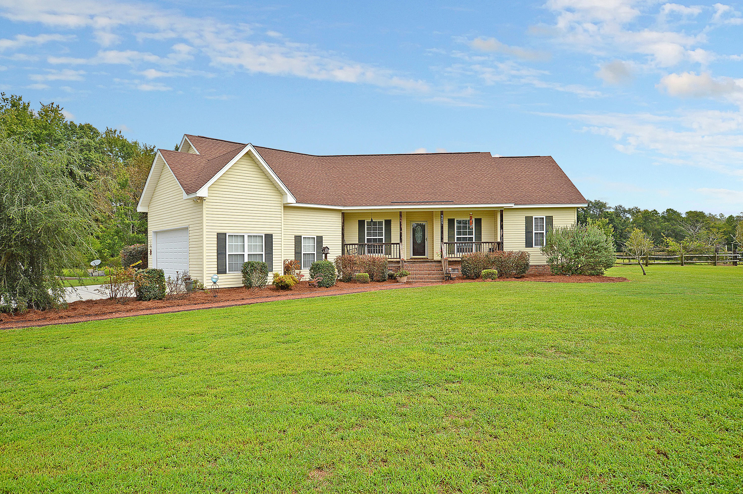 9453 Old State Road Holly Hill, SC 29059 - Photo 15 of 35 DSC_0003 copy