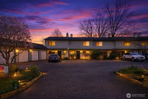 $215,000 | 421 Northeast 105th Street, Vancouver, WA 98685