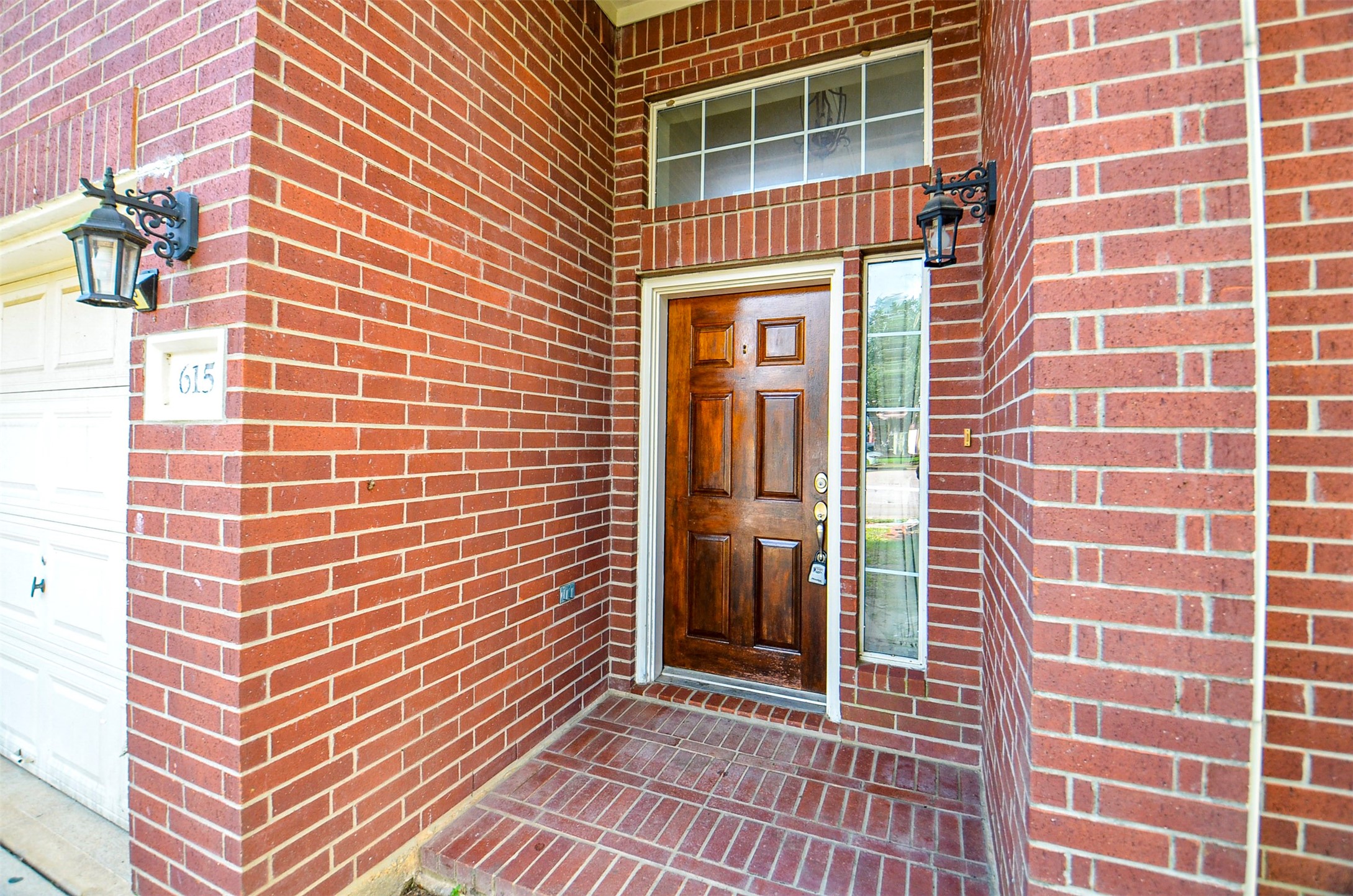 615 Mosman Court Houston, TX 77094 - Photo 2 of 33