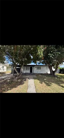 $2,700 | 14225 Jefferson Street, Miami, FL 33176