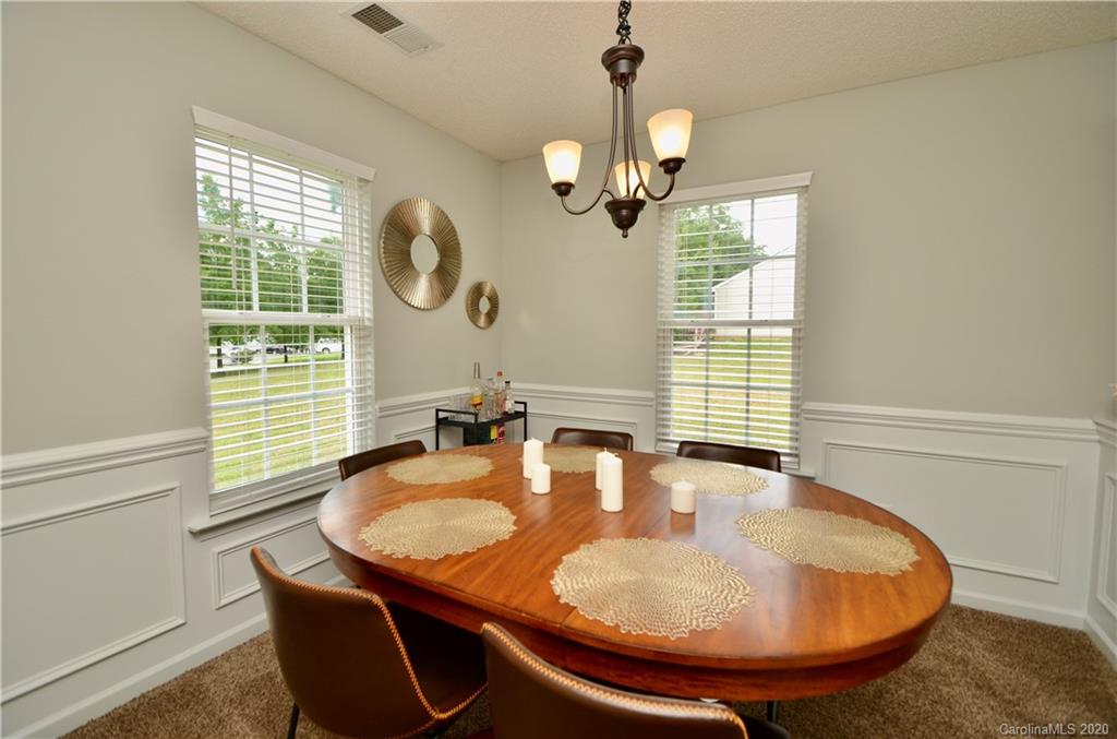 724 Gum Branch Road Charlotte, NC 28214 - Photo 6 of 41 Gallery Image 6