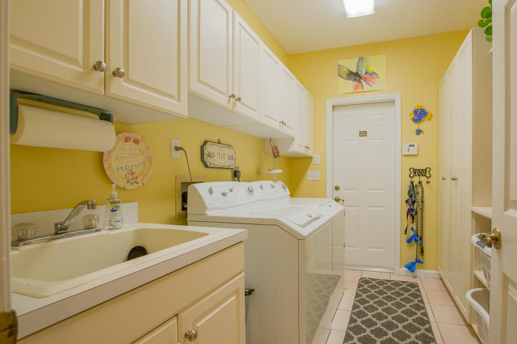 5876 River Isle Road Jupiter, FL 33458 - Photo 23 of 51 WEB - 5876 River Isle Rd -19
