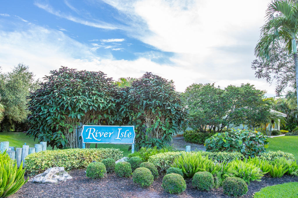 5876 River Isle Road Jupiter, FL 33458 - Photo 43 of 51 WEB - 5876 River Isle Rd -45