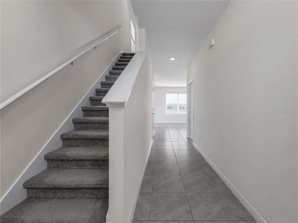 $2,400 | 10797 Penny Gale Loop, San Antonio, FL 33576