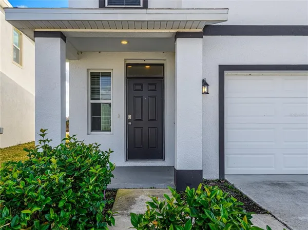 $2,400 | 10797 Penny Gale Loop, San Antonio, FL 33576