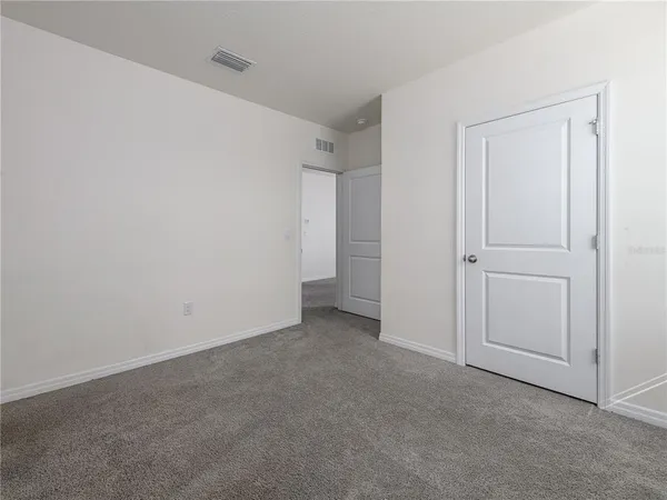 $2,400 | 10797 Penny Gale Loop, San Antonio, FL 33576