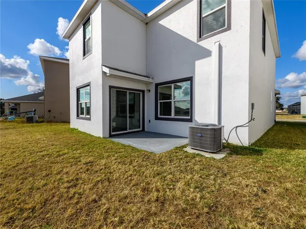 $2,400 | 10797 Penny Gale Loop, San Antonio, FL 33576