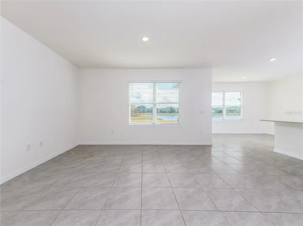 $2,400 | 10797 Penny Gale Loop, San Antonio, FL 33576