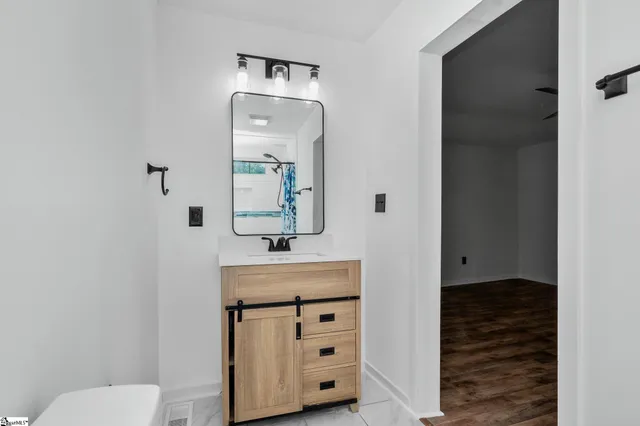 $399,900 | 141 Agnes Drive, Duncan, SC 29334