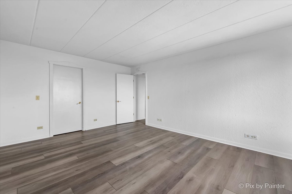 1 Renaissance Place, Unit 1017 Palatine, IL 60067 - Photo 18 of 30 a view of an empty room