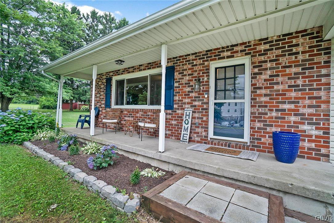 60 Werley Road Allentown, PA 18104 - Photo 3 of 47