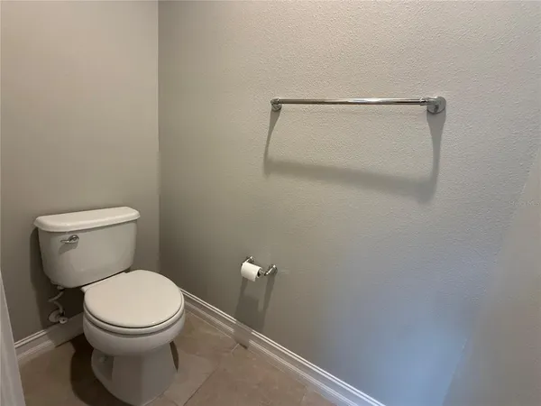 $2,595 | 3237 Painted Blossom Court, Lutz, FL 33558