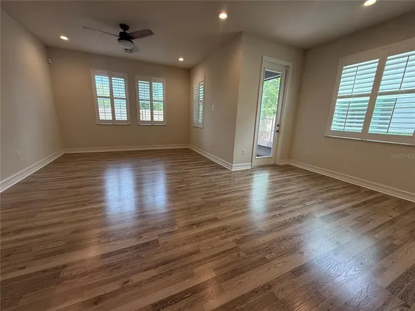 $2,595 | 3237 Painted Blossom Court, Lutz, FL 33558