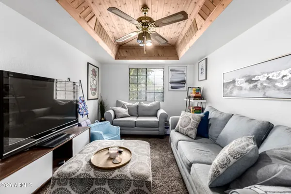 $534,900 | 640 North Ironwood Way, Gilbert, AZ 85234