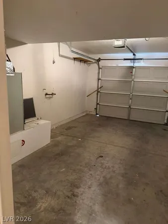 $1,800 | 2618 Twin Pines Avenue, Henderson, NV 89074