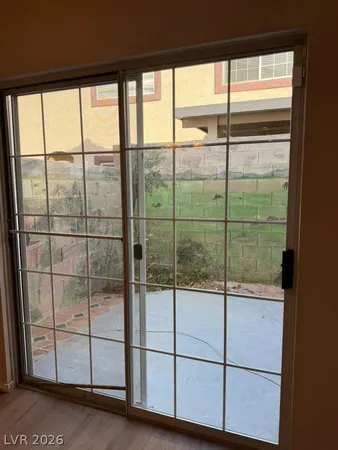 $1,800 | 2618 Twin Pines Avenue, Henderson, NV 89074