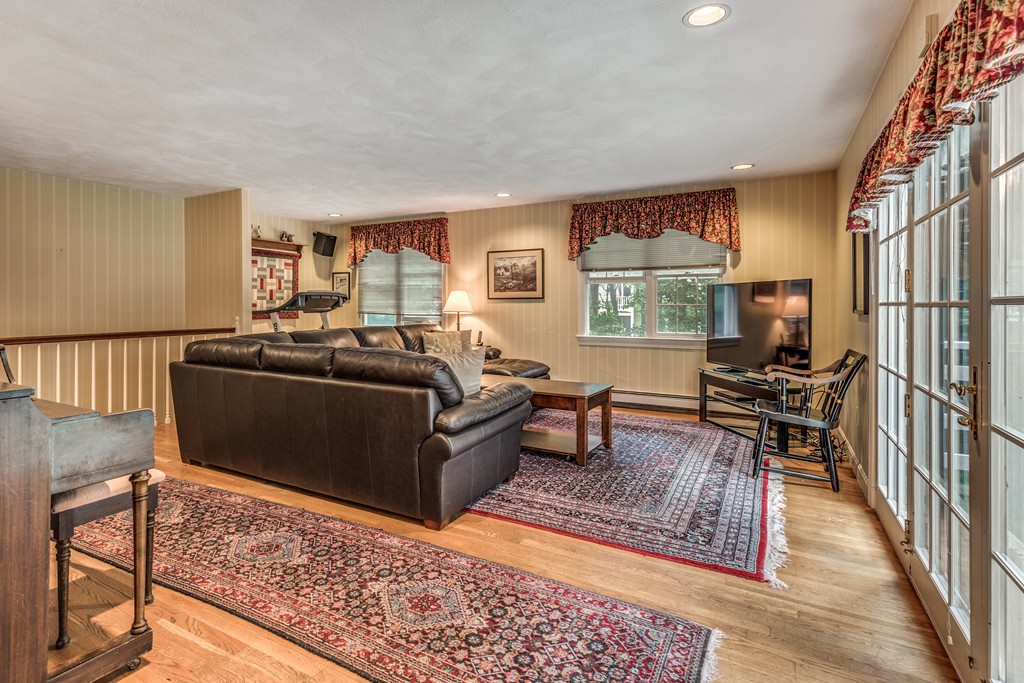 16 Bonwood Road Needham, MA 02492 - Photo 8 of 23