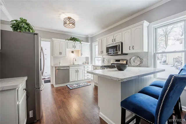 $269,900 | 30 Oak Street, Avon, NY 14414