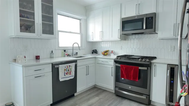 $185,000 | 10 Lenox Court, Unit 807, Suffern, NY 10901